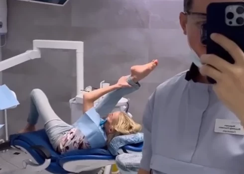 "И тут я решила размяться": Волочкова снова сделала это прямо в кресла стоматолога