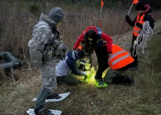 ФОТО: спасатели используют все силы и средства, чтобы найти пропавшую Анну Янсоне