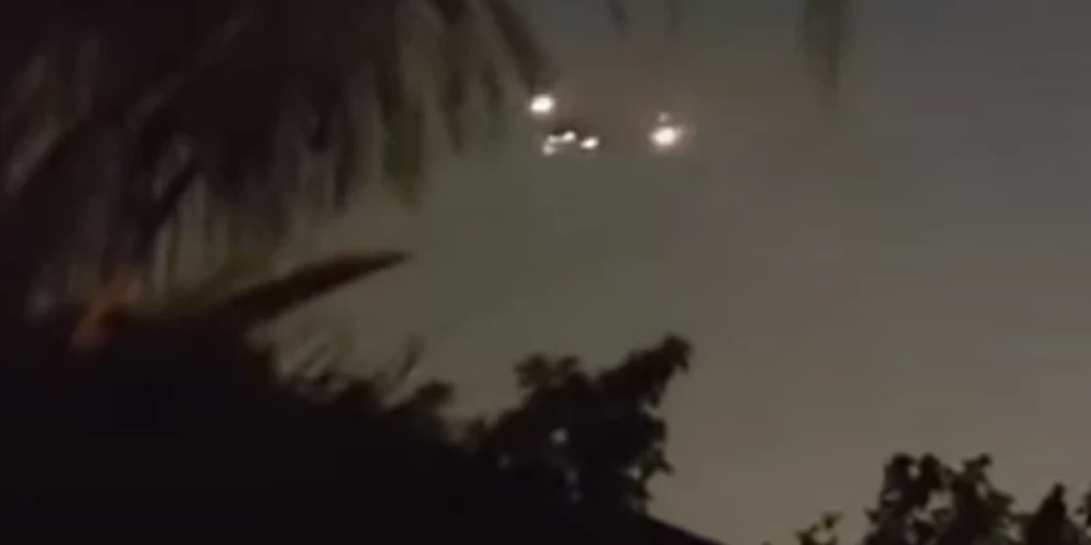 Lidmašīna nolaižas, par spīti "Hamas" raķetēm (ekrānuzņēmums no video)