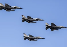 Nīderlande: uz Rumāniju nosūtīti pirmie F-16 ukraiņu pilotu apmācībām
