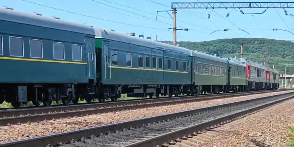 Krievija grib būvēt jaunu dzelzceļu uz Krimu