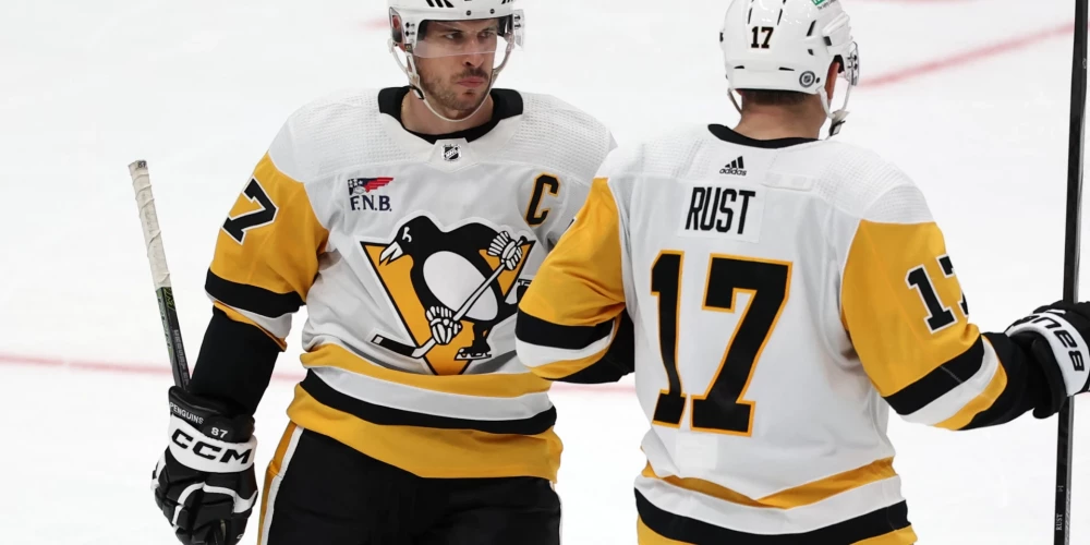 "Penguins" hokejisti pārtrauc "Ducks" sešu uzvaru sēriju; "Sharks" pirmais panākums sezonā