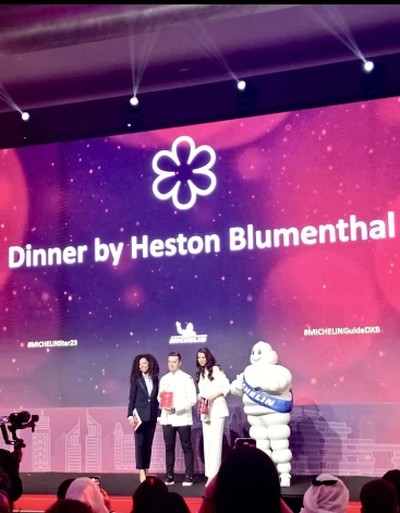 Maija sākumā Heinriha pārstavētā Dubaijas restorāna Dinner by Heston Blumenthal komanda ieguva vienu zvaigzni no prestižā Mišelina gida.