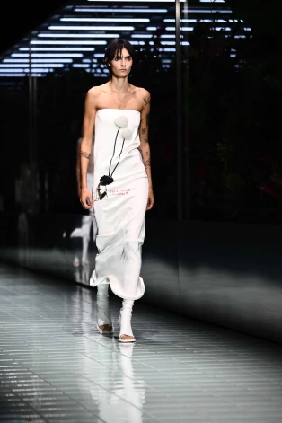 A model walks the runway of Sportmax fashion show during the Milan Fashion Week Womenswear Spring/Summer 2024 on September 22, 2023 in Milan. (Photo by Marco BERTORELLO / AFP)