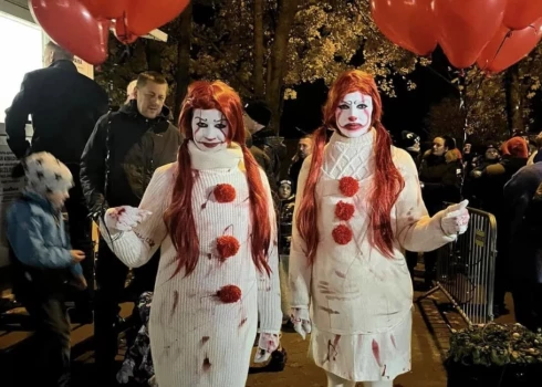 "Viņiem ausīs kliedza - tur ir ļaunums!" Helovīna parka organizatori Bauskā saskārušies ar negaidītu konfrontāciju