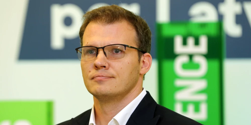 NA līderis skeptisks par iniciatīvu vākt parakstus Saeimas atlaišanas referendumam
