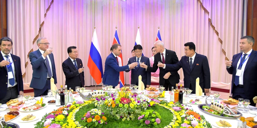 Krievijas delegācija devusies uz Ziemeļkoreju
