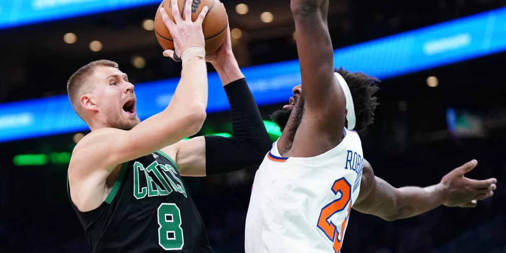 "Celtics" faniem jaunas bažas: Porziņģis savainojis ceļgalu