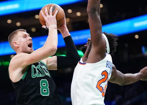 "Celtics" faniem jaunas bažas: Porziņģis savainojis ceļgalu