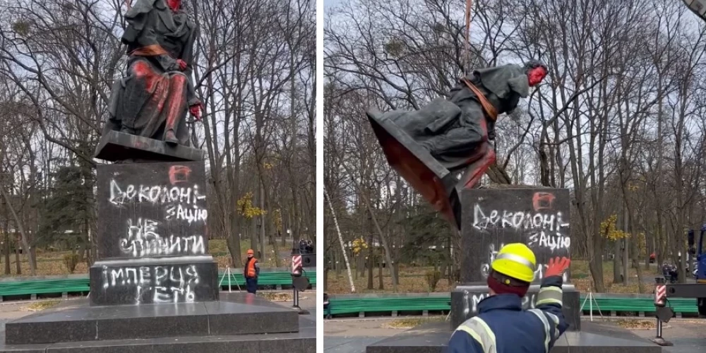 Демонтаж памятника Пушкину в Киеве.