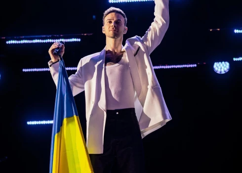 Переставший петь на русском Макс Барских признался, общается ли на украинском языке в быту
