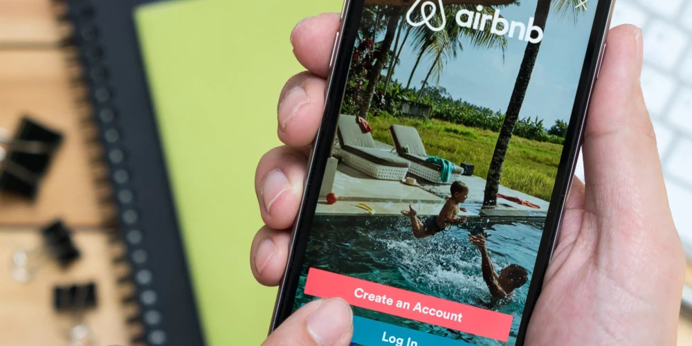 Būs jauni noteikumi attiecībā uz Airbnb mājokļiem