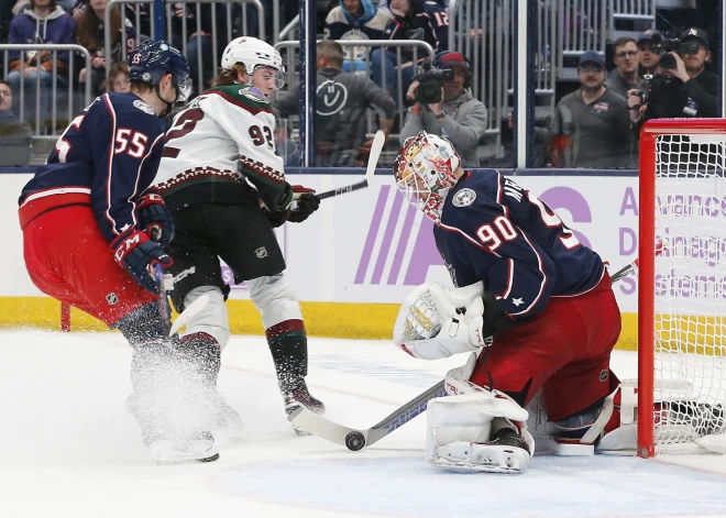 VIDEO: Merzļikins atvaira 29 metienus "Blue Jackets" zaudējumā