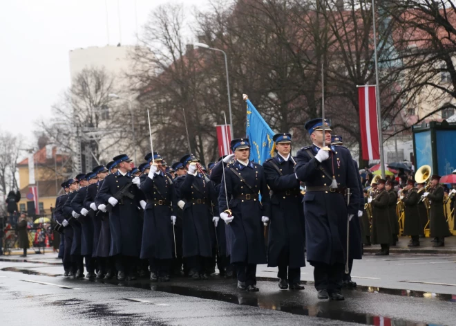 Krastmalā šodien varēs skatīt militārās parādes ģenerālmēģinājumu