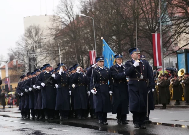 Во время репетиции военного парада НВС будут изменения в движении общественного транспорта