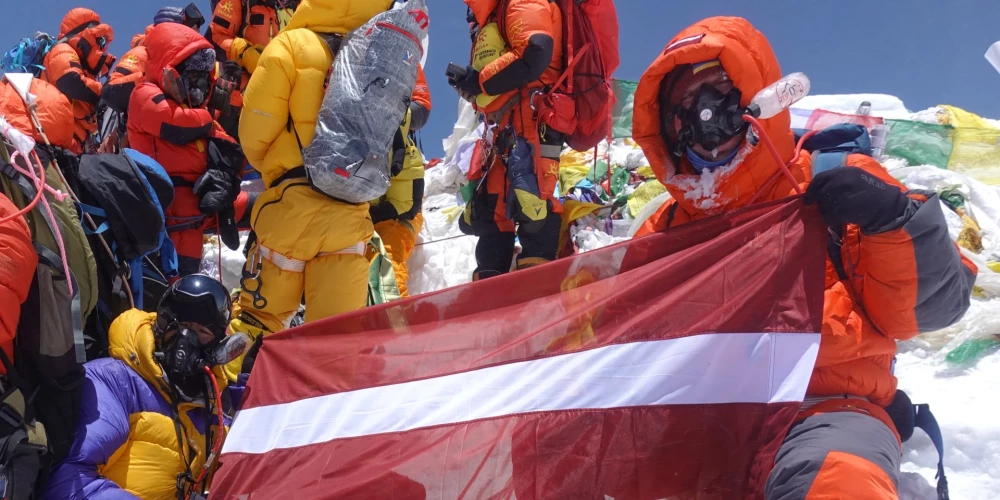 Nejaušību virkne aizved latvieti Juri līdz Everestam