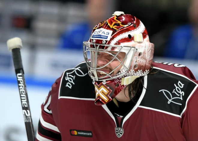 Gudļevskis sekmē "Fischtown Pinguins" devīto uzvaru pēc kārtas DEL spēlēs