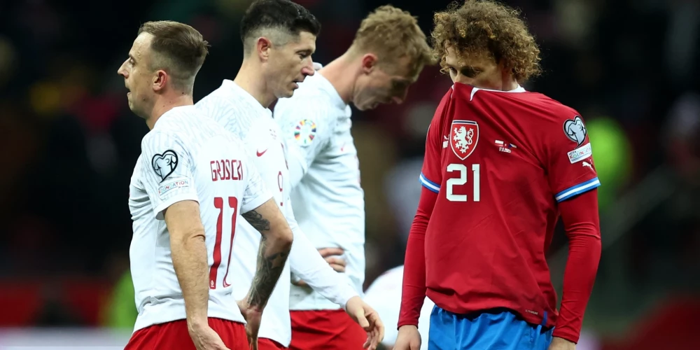 Polijas futbolistiem neizdodas pa tiešo kvalificēties Eiropas čempionāta finālturnīram