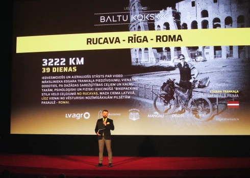 FOTO un VIDEO: nosvin dokumentālās filmas "Rucava-Rīga-Roma" pirmizrādi