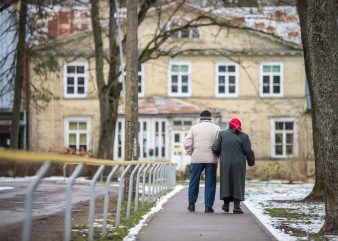 413 000 жителей Латвии из-за своего бездействия могут лишиться значительных пенсионных выплат