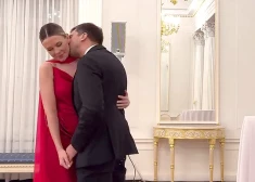 FOTO: kaislīgais pāris, kas neslēpti skūpstījās prezidenta ballē, izrādās veiksmīgi Latvijas uzņēmēji