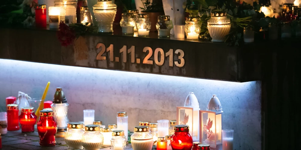 Регина Лочмеле напомнила, что уголовное дело о золитудской трагедии дошло до третьей судебной инстанции - Верховного суда, но до сих пор неизвестно, когда суд его рассмотрит.