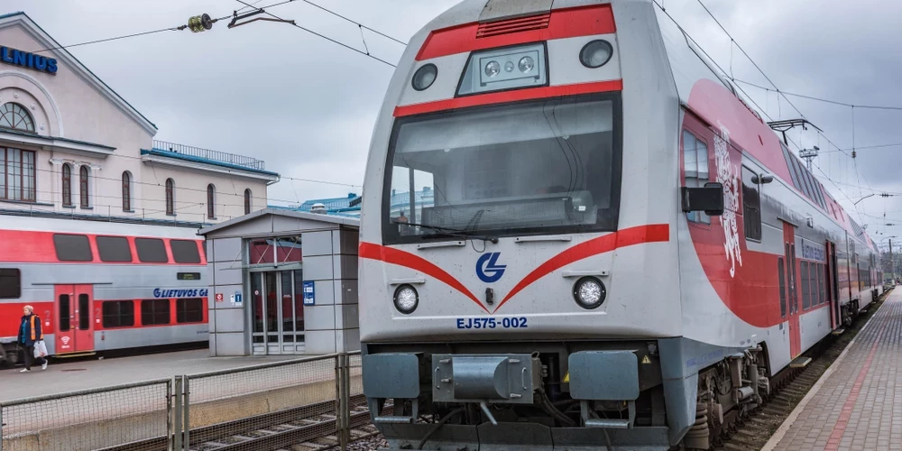 Vilciens Viļņa-Rīga tuvojas: lietuvieši jau noalgojuši mašīnistus, kuri brīvi runā latviski