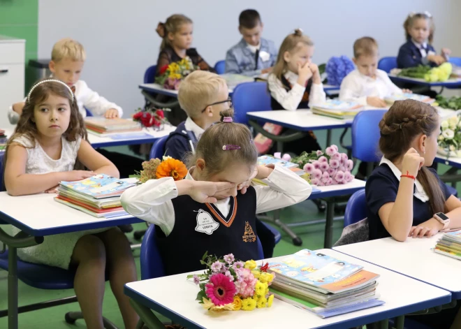 Babītes vidusskolas jaunā mācību korpusa atklāšanas pasākums Zinību dienā.