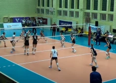 Latvijas U-18 volejbolistes EČ kvalifikācijas spēlē piekāpjas Igaunijai