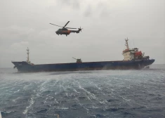 Egejas jūrā nogrimstot kravas kuģim, pazuduši 13 apkalpes locekļi
