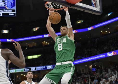 "Celtics" bez Porziņģa izcīna uzvaru un nodrošina vietu NBA Kausa izslēgšanas turnīrā; Bertāns neiziet laukumā "Thunder" zaudējumā