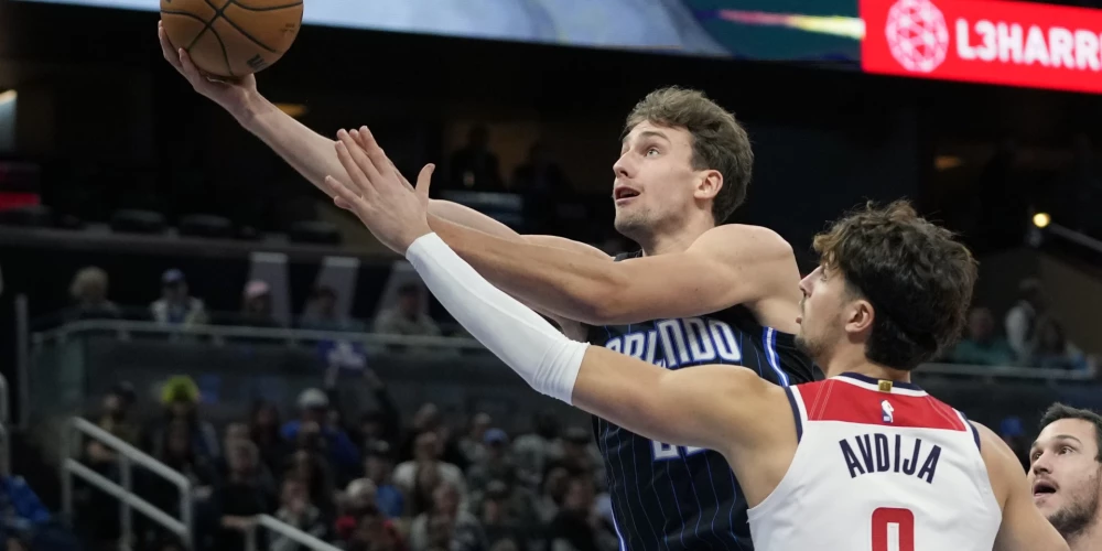 Francs Jēkabs Vāgners (dzimis 2001. gada 27. augustā) ir profesionāls vācu basketbolists. Viņš spēlēja koledžas basketbolu Mičiganas "Wolverines" komandā. Berlīne dzimušais Vāgners karjeru sāka Basketbola bundeslīgas klubā Berlīnes "Alba". Vāgneru 2021. gada NBA draftā ar 8. numuru izvēlējās Orlando "Magic".