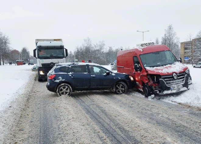 В четверг было 194 ДТП: 13 пострадавших и 1 погибший