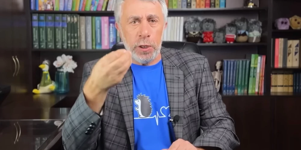 Доктор Евгений Комаровский.