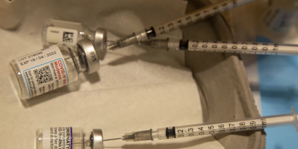 Уже скоро Латвия получит 221 000 доз вакцины от Covid-19