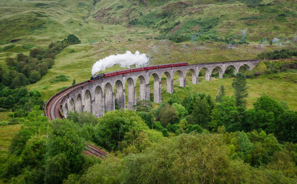 Drošības apsvērumu dēļ varētu likvidēt slaveno Harija Potera vilcienu Skotijā