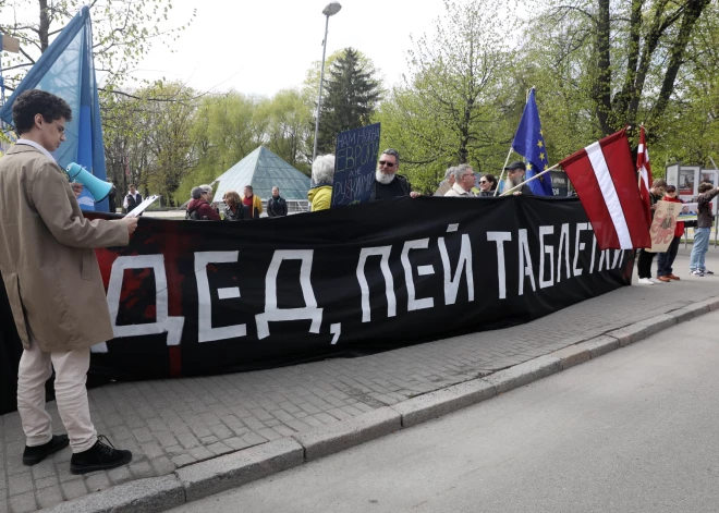 Видео отправят в Кремль: во время акции протеста у посольства России можно будет указать Путину верное направление