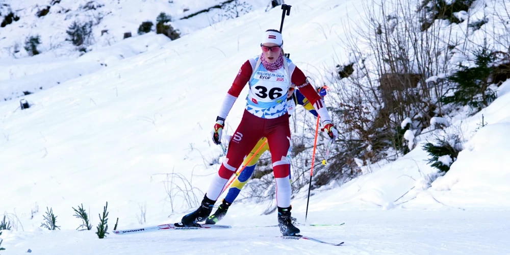 Latvijas biatlonistiem 14. vieta Pasaules kausa stafetē; Bleidelei 20. vieta junioru Pasaules kausa individuālajā distancē