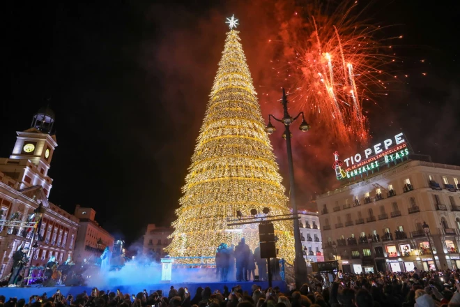 Madrides Ziemassvētku egle.