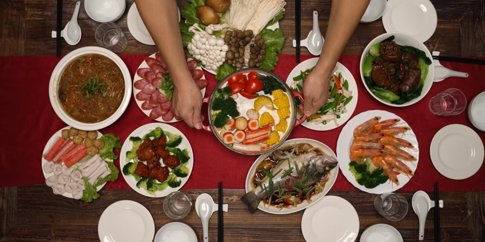 Jaungada ēdienkarte: 3 ēdieni uz svētku galda, kas nesīs veiksmi un labklājību