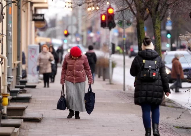 Все, что надо знать о восстановлении пенсионных надбавок в Латвии - разъясняет Минблаг