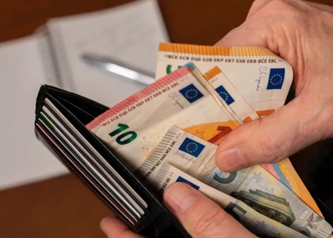 Латвия из Фонда оздоровления получит еще 143,245 млн евро