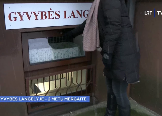 "Bija daudz asaru..." Glābējsilītē Kauņā atstāta divus gadus veca meitene