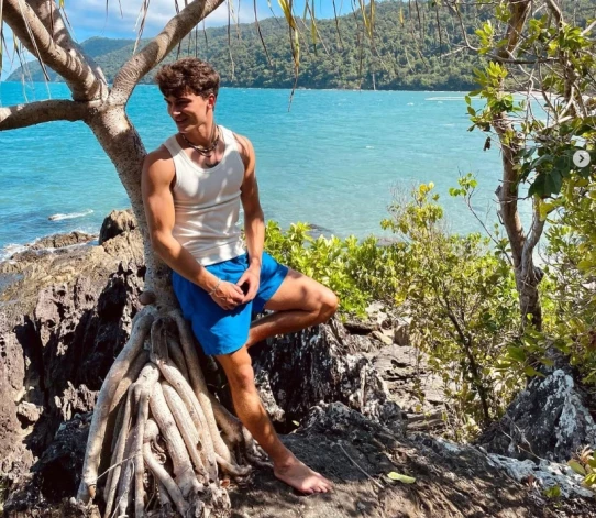 Mateo Mareoti bauda Austrālijas piekrasti.