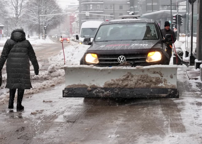 Piektdien visvairāk snigs valsts galvaspilsētā