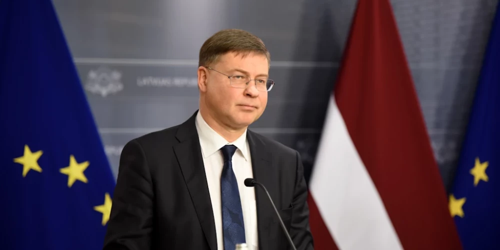 Sankcijas pret Krieviju dod savu rezultātu, uzskata Dombrovskis