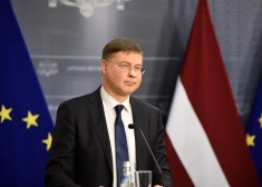 Sankcijas pret Krieviju dod savu rezultātu, uzskata Dombrovskis