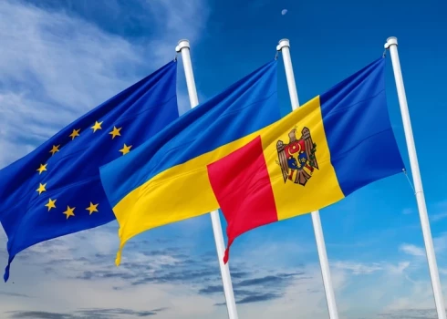 "Это исторический момент": в США отреагировали ли одобрение начала переговоров о вступлении Украины и Молдовы в ЕС
