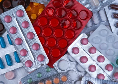 Чем закончится очередная попытка Минздрава снизить цены на лекарства?