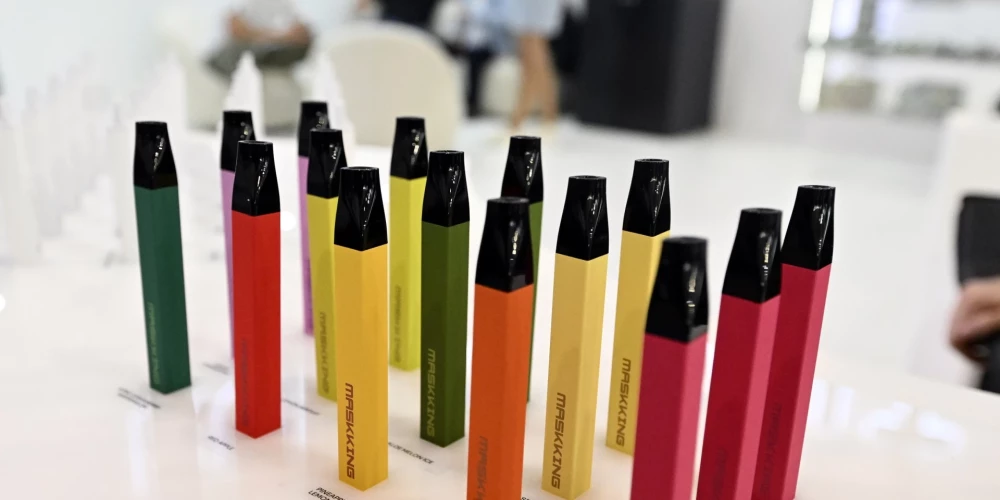 14 September 2023, North Rhine-Westphalia, Dortmund: Colorful e-cigarettes, in cubist form, the company Kubik will present to interested parties at InterTabak/InterSupply 2023 from 14-16 September 2023 at the Dortmund Fair. At the fair, the company will present its novelties related to smoking. Photo: Roberto Pfeil/dpa